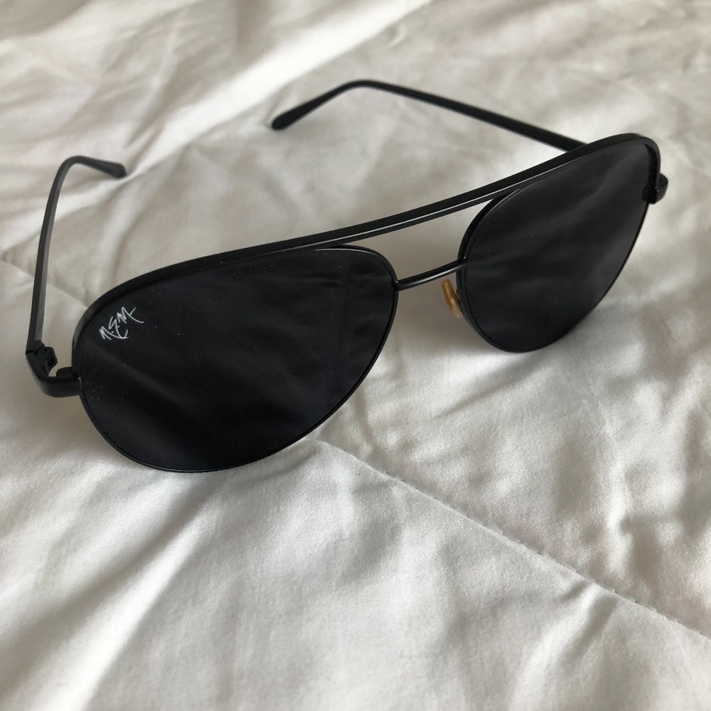 NEM Blackout Sunnies | FREE case